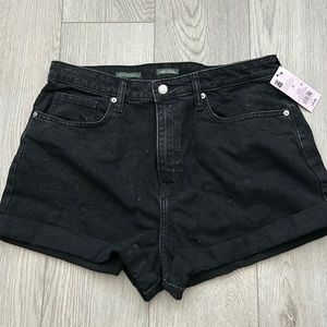 Wild Fable Highest Rise Mom Short